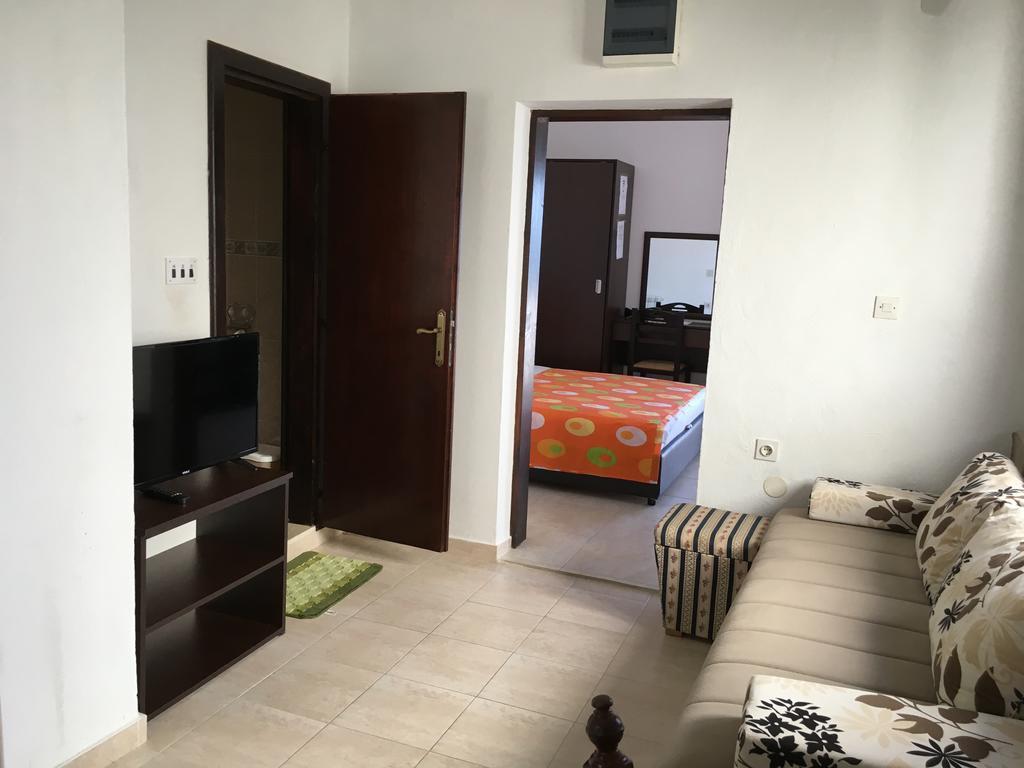 Paradiso Apartments - Liman1 Ülgün Dış mekan fotoğraf